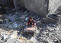 Archivo - Imagen de archivo de un niño en la Franja de Gaza.Omar Ashtawy  Apaimages / Zuma Press / ContactoPho