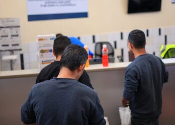 Varios migrantes centroamericanos atentidos por el Instituto Guatemalteco de MigraciónINSTITUTO GUATEMALTECO DE MIGRACIÓN