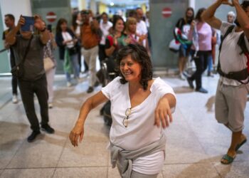 Pilar Castillejo en su llegada a Barcelona tras su deportación de IsraelLORENA SOPENA / Europa Press