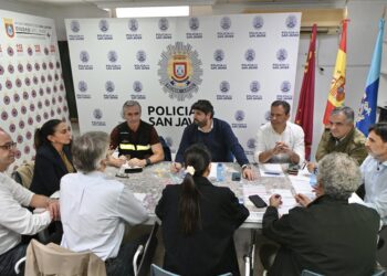 Imagen de la reunión del Consejo de Gobierno extraordinario celebrado en San JavierCARM