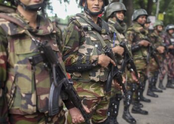 Archivo - Militares del Ejército de Bangladesh (archivo).Europa Press/Contacto/Abu Sufian Jewel - Archivo