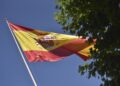 Archivo - Izado de la bandera española durante el acto central conmemorativo del “Día de las Fuerzas Armadas”, a 28 de mayo de 2022, en Huesca, Aragón (España). Verónica Lacasa - Europa Press - Archivo