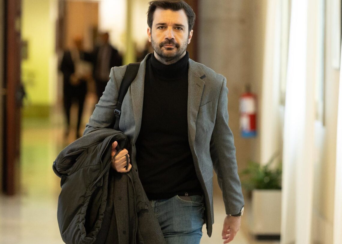 Archivo - El portavoz de Podemos en el Congreso, Javier Sánchez Serna,  llega a una reunión de la Junta de Portavoces, en el Congreso de los Diputados, a 18 de marzo de 2025, en Madrid (España).Eduardo Parra - Europa Press - Archivo