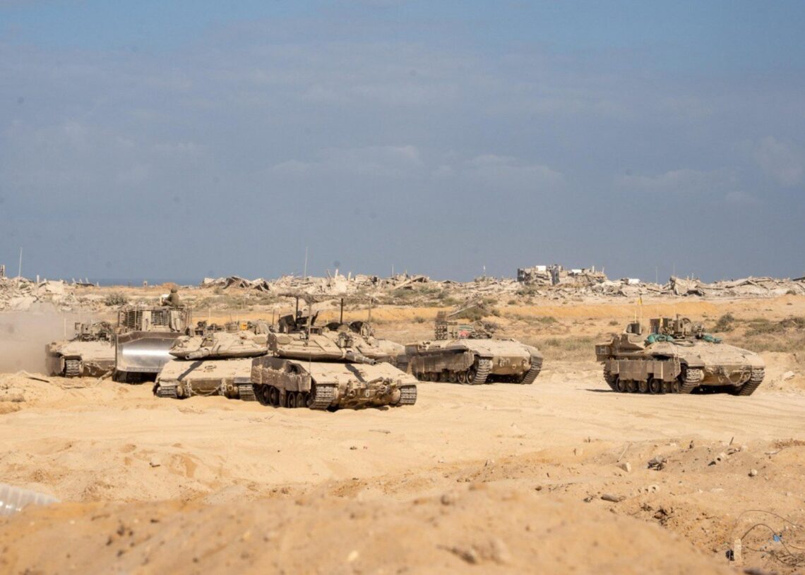 Carros de combate israelíes en la Franja de GazaFUERZAS ARMADAS DE ISRAEL