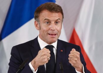Archivo - Imagen de archivo del presidente de Francia, Emmanuel Macron.Rolf Vennenbernd/dpa - Archivo