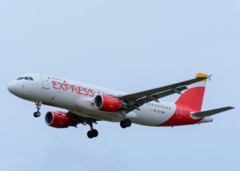 Archivo - Avión Airbus A320 de Iberia Express que hace la ruta Asturias-Canarias.IBERIA EXPRESS - Archivo