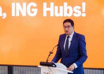 El ministro para la Transformación Digital y de la Función Pública, Óscar López, durante el acto de inauguración institucional del nuevo Hub Tecnológico de ING, a 13 de octubre de 2025, en Madrid (España).Carlos Luján - Europa Press