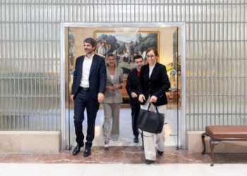 (I-D) El ministro de Cultura, Ernest Urtasun; la vicepresidenta segunda y ministra de Trabajo y Economía Social, Yolanda Díaz; el ministro de Derechos Sociales, Consumo y Agenda 2030, Pablo Bustinduy, y la ministra de Sanidad, Mónica García, durante una rEduardo Parra - Europa Press