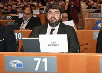 El presidente del Gobierno regional, Fernando López Miras, en la apertura de la semana de las ciudades y regiones del Parlamento Europeo.CARM