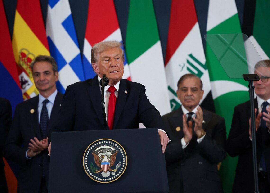 El presidente de Estados Unidos, Donald Trump, pronuncia un discurso en Sharm el Sheij (Egipto)Suzanne Plunkett/PA Wire/dpa