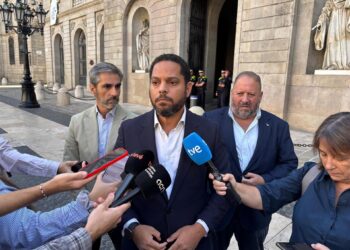 El secretario general de Vox y líder del partido en Catalunya, Ignacio Garriga, en una atención a los medios desde BarcelonaEUROPA PRESS