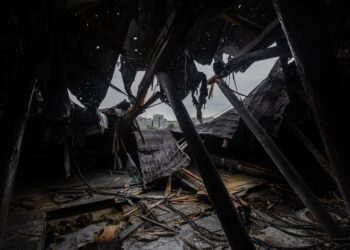 Un tejado destruido en un hospital de la región de Sumi por un ataque rusoFrancisco Richart / Zuma Press / ContactoPhoto