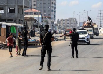 Fuerzas de seguridad en el campo de refugiados de Al Nuseirat, en la Franja de Gaza Europa Press/Contacto/Rizek Abdeljawad