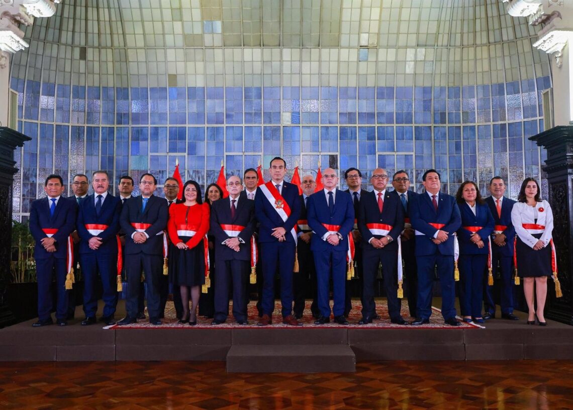 Nuevo gabinete de José JeríPRESIDENCIA DE PERÚ EN X