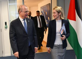 Archivo - La Alta Representante de la UE para Política Exterior, Kaja Kallas, recibe en Bruselas al primer ministro de la Autoridad Palestina, Mohamed MustafáUE/SIERAKOWSKI FREDERIC - Archivo