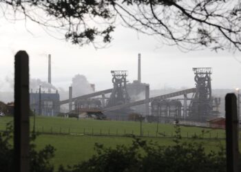Archivo - Vista de la fábrica de acero de ArcelorMittal en Gijón, Asturias (España), a 4 de diciembre de 2020. Jorge Peteiro - Europa Press - Archivo