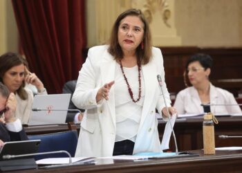 Archivo - La consellera de Sanidad, Manuela García, durante una sesión de control al Govern balear, a 20 de mayo de 2025, en Palma de Mallorca, Mallorca, Baleares (España). Isaac Buj - Europa Press - Archivo