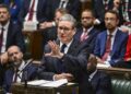 El primer ministro de Reino Unido, Keir Starmer, interviene durante la sesión de preguntas al primer ministro en la Cámara de los Comunes-/House Of Commons via PA Wire/d / DPA