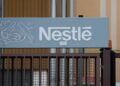 Archivo - FILED - 13 June 2018, Baden-Wuerttemberg, Ludwigsburg: Nestle sign can be seen on one of its facilities. Nestle S.A. has entered into an agreement to sell its U.S. ice cream business to Froneri for $4 billion. Photo: Christoph Schmidt/dpaChristoph Schmidt/dpa - Archivo