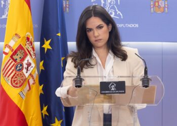 La portavoz de VOX en el Congreso, Pepa Millán, durante una rueda de prensa anterior a la Junta de Portavoces, en el Congreso de los Diputados, a 1 de octubre de 2025, en Madrid (España).Eduardo Parra - Europa Press