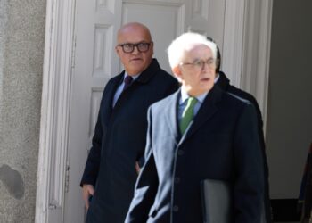 Archivo - El senador del PP José Manuel Baltar a su salida del Tribunal Supremo, a 13 de enero de 2025, en Madrid (España). El Tribunal Supremo (TS) juzga al senador del PP José Manuel Baltar por un presunto delito contra la seguridad vial.Jesús Hellín - Europa Press - Archivo