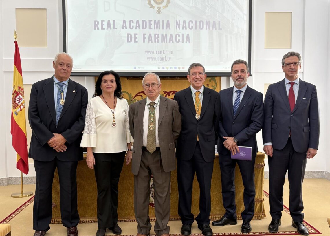 La farmacia comunitaria y la distribución cooperativa son una "garantía" del acceso a medicamentos en emergenciasCOFARES