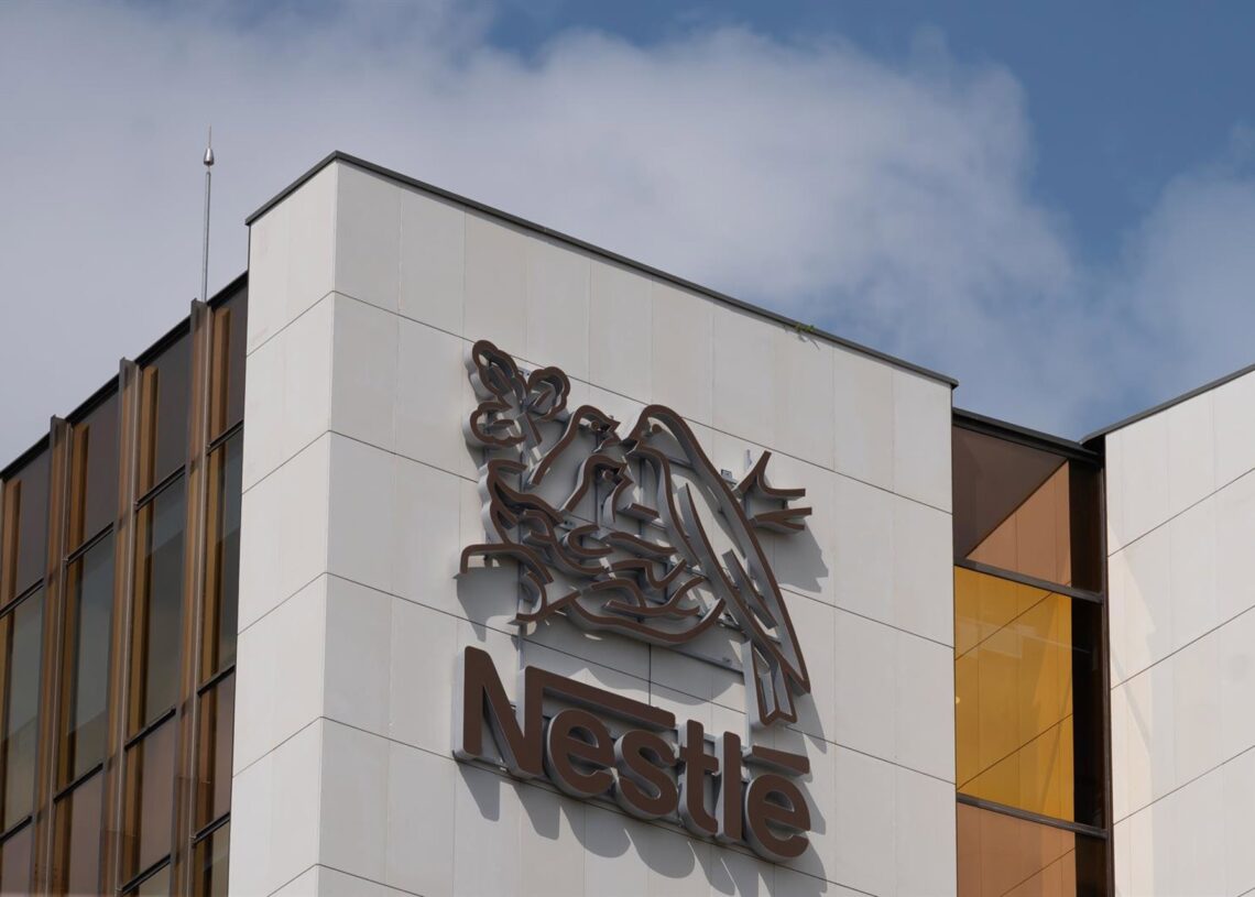 Archivo - Fachada de la sede de Nestlé España, a 27 de mayo de 2024, en Esplugues de Llobregat, Barcelona, Cataluña (España).David Zorrakino - Europa Press - Archivo