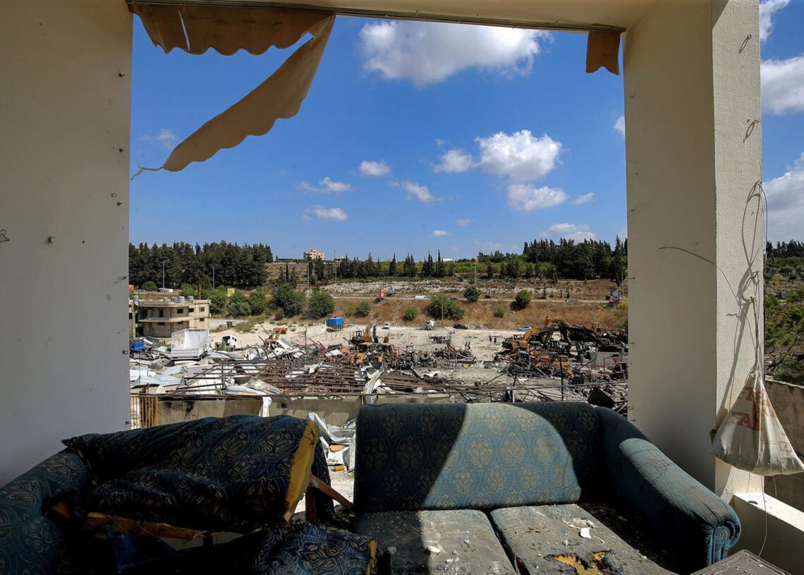 Archivo - Imagen de archivo de escombros tas un ataque israelí en LíbanoEuropa Press/Contacto/Marwan Naamani - Archivo