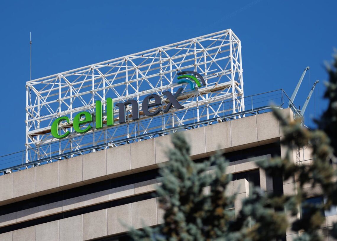 Archivo - Fachada de la sede de Cellnex, a 13 de marzo de 2023, en Madrid (España). Cellnex Telecom es una compañía española de servicios e infraestructuras de telecomunicaciones inalámbricas que cuenta con una cartera proyectada de hasta 53.000 emplazamiEduardo Parra - Europa Press - Archivo