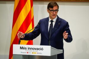 Illa atribuye al arraigo y factores emocionales el rechazo a la OPA del BBVA sobre Sabadell