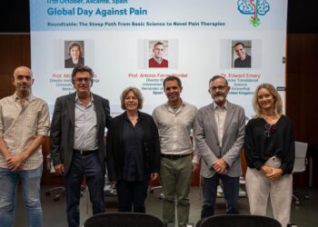 De izquierda a derecha: Jorge Fernández, Félix Viana, Michaela Kress, Edward Emery, Antonio Ferrer- Montiel y Elvira de la PeñaIN CSIC-UMH