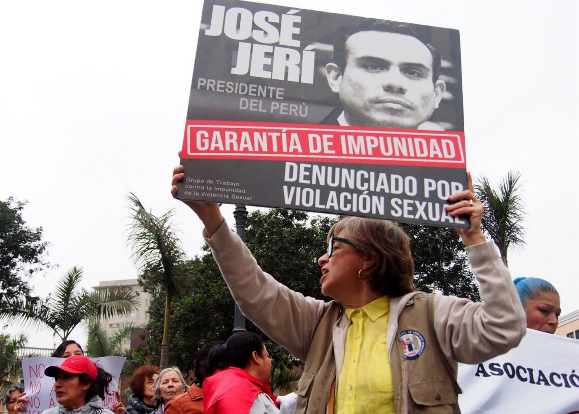 Protesta contra el presidente de Perú, José Jeri.Europa Press/Contacto/Carlos Garcia Granthon
