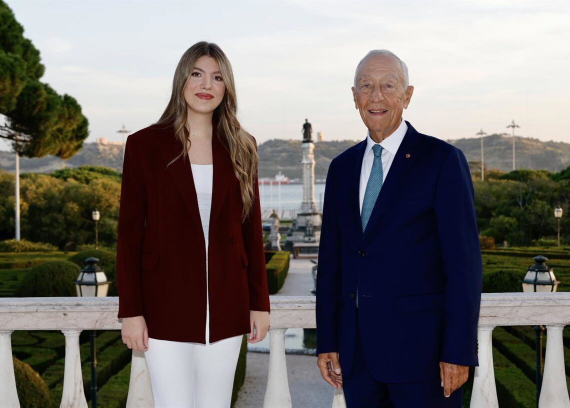 La Infanta Sofía Ha Acudido Este Viernes Al Palacio De Belem, En Lisboa, Para Saludar Al Presidente De Portugal, Marcelo Rebelo De Sousa, Aprovechando Que Se Encuentran En La Capital Lusa Cursando Sus Estudios Universitarios.FRANCISCO GOMEZ