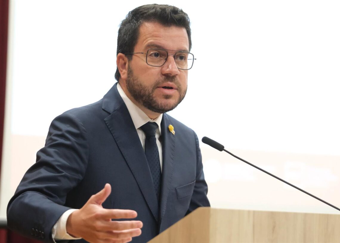 Archivo - El expresidente de la Generalitat Pere AragonèsFabián Acidres - Europa Press - Archivo