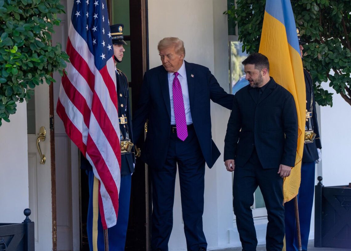Donald Trump y Volodimir Zelenski en Washington D.C., 17 de octubre de 2025 Europa Press/Contacto/Andrew Leyden