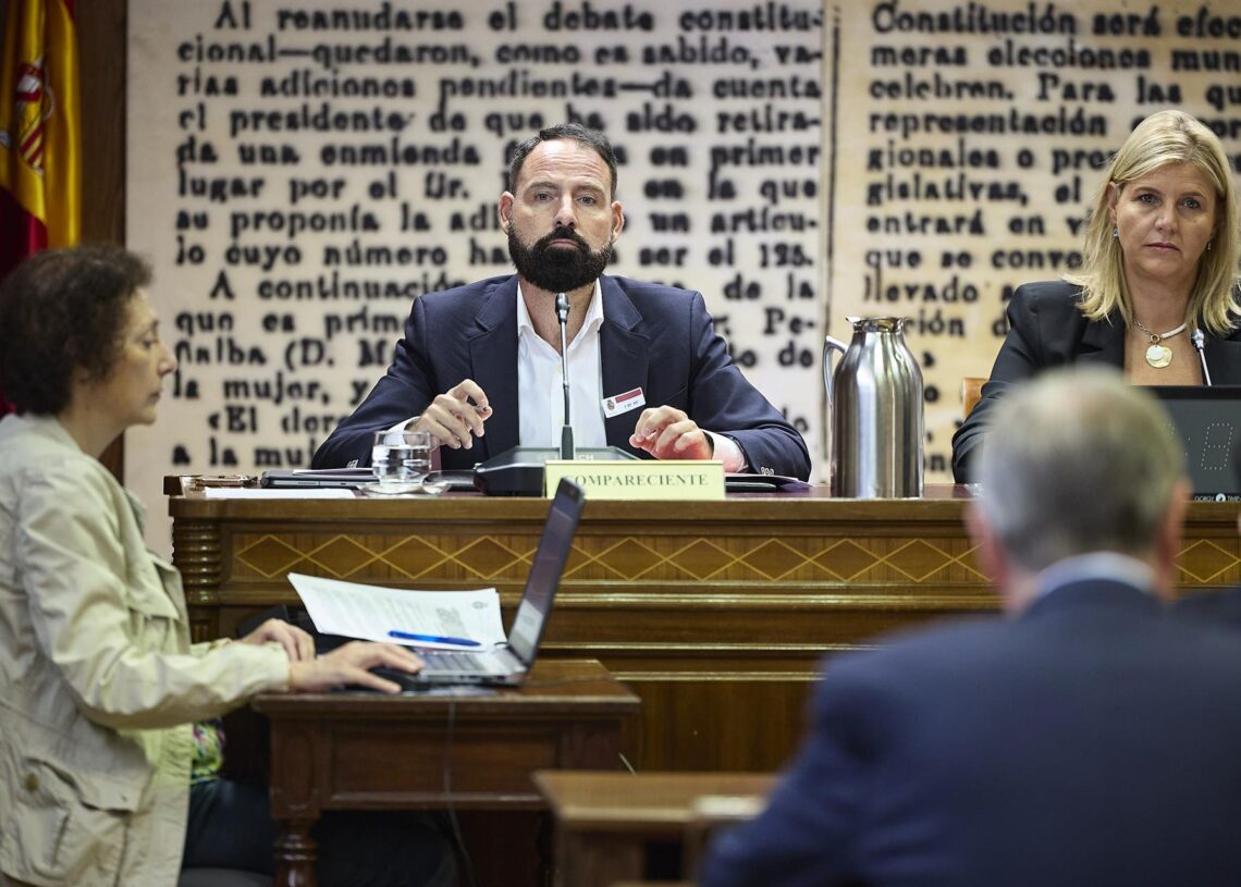 Archivo - El exgerente del PSOE, Mariano Moreno Pavón, comparece en la comisión de investigación sobre el ‘caso Koldo’, en el Senado, a 15 de septiembre de 2025, en Madrid (España).Jesús Hellín - Europa Press - Archivo
