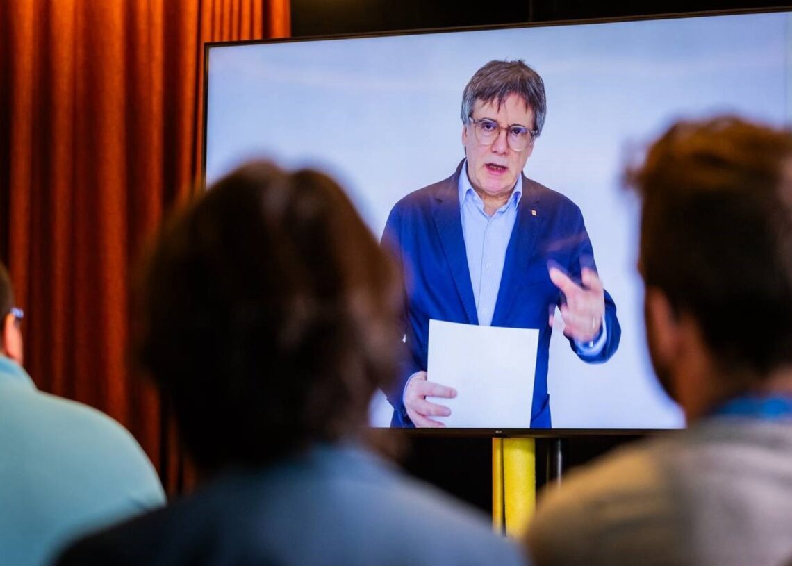 El líder de Junts y expresidente de la Generalitat, Carles Puigdemont, durante su intervenciónJUNTS PER CATALUNYA