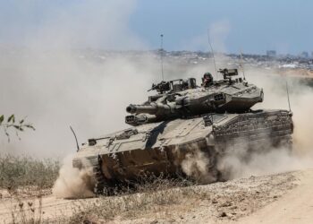 Archivo - Un carro de combate israelí en la Franja de Gaza (archivo)Saeed Qaq/SOPA Images via ZUMA P / DPA - Archivo