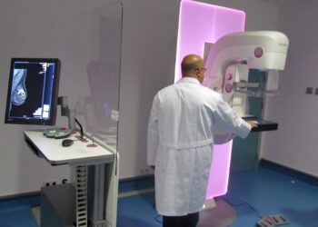 Imagen de archivo de la prueba cribado cáncer de mama.PRINCIPADO