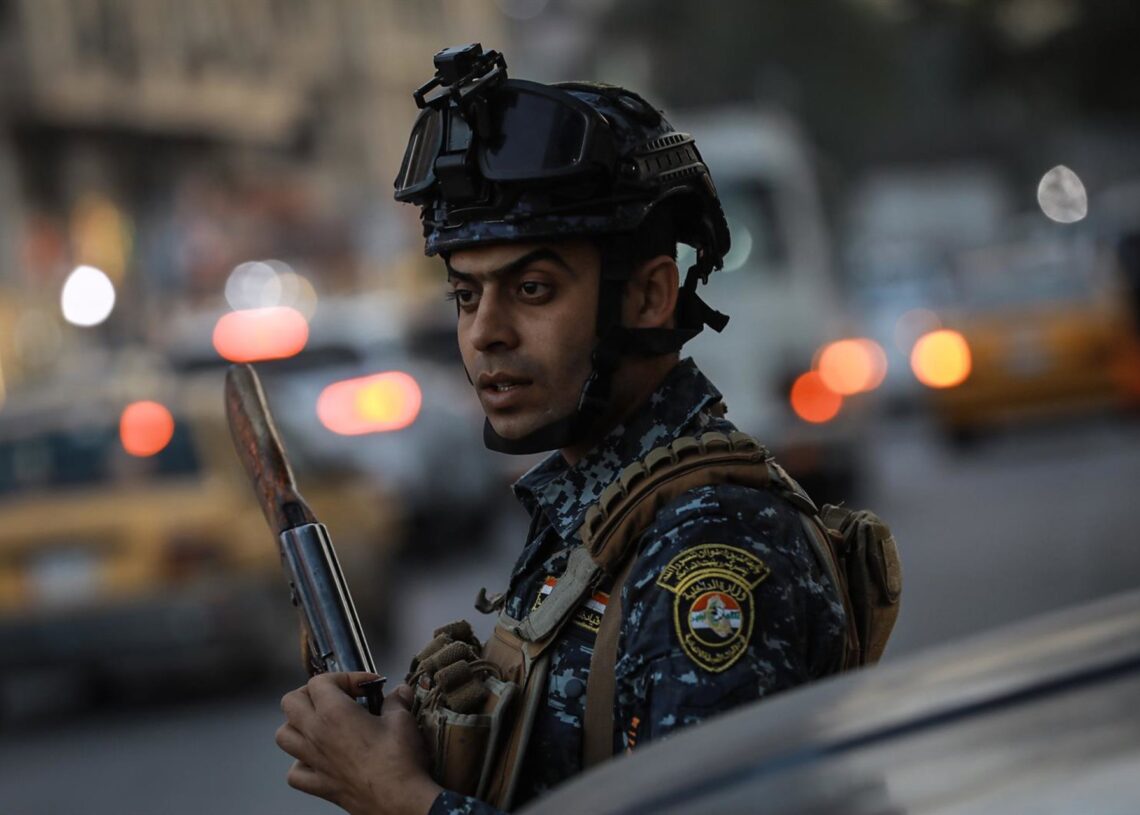 Archivo - Un policía de Irak en la capital, Bagdad (archivo)Ameer Al Mohammedaw/dpa - Archivo