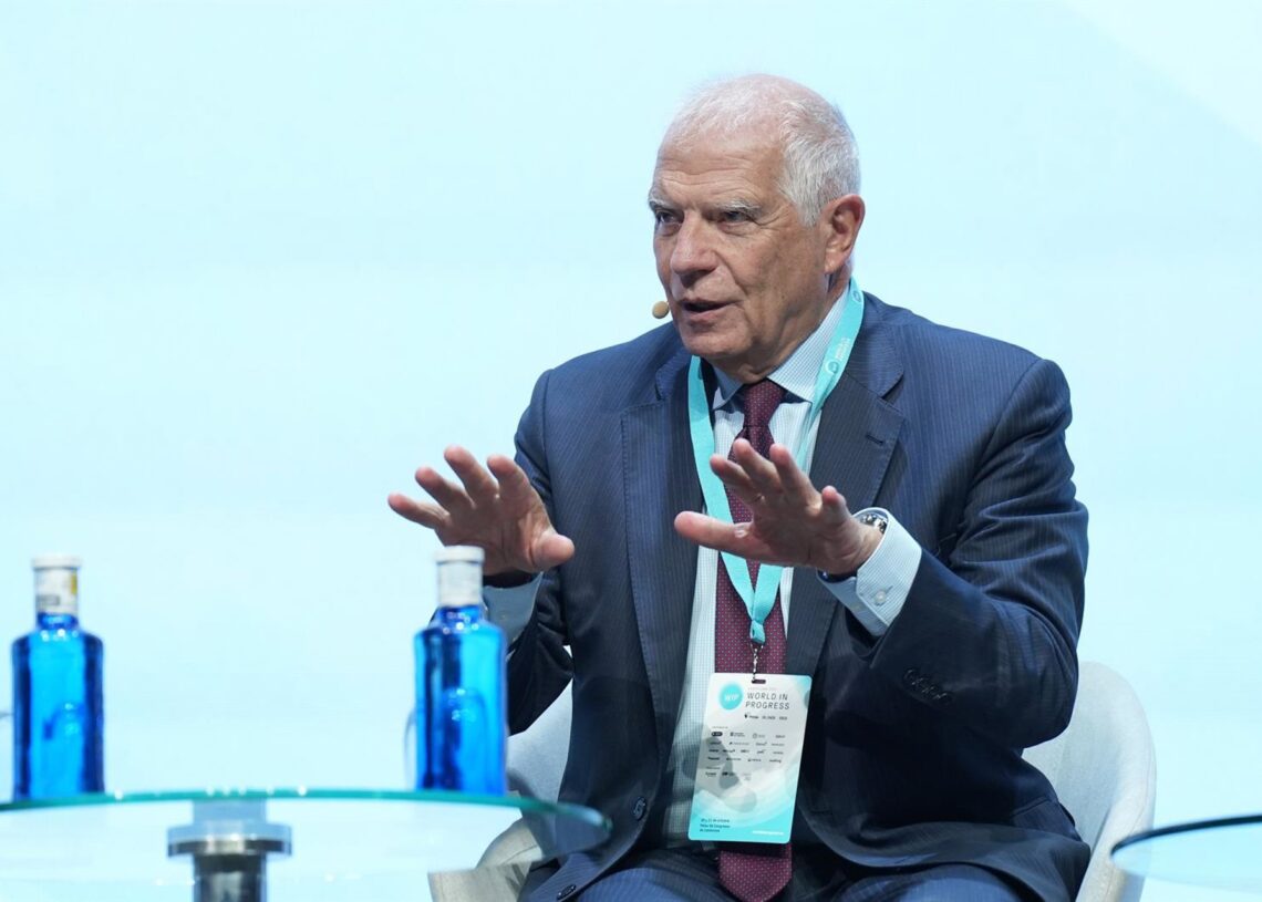 El presidente de Cidob, Josep Borrell, durante la segunda edición del foro 'World in Progress', en el Palau de Congressos de Catalunya, 20 de octubre de 2025, en Barcelona, Catalunya (España)David Zorrakino - Europa Press