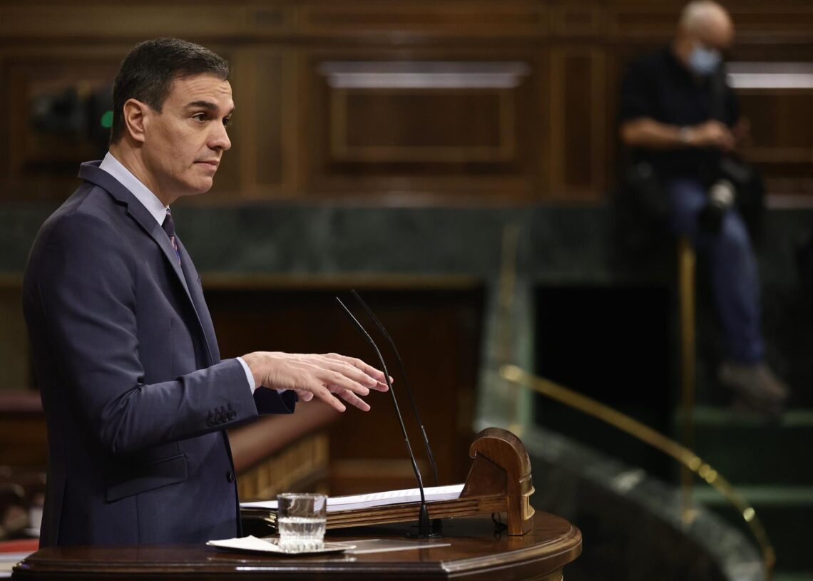 Archivo - El presidente del Gobierno, Pedro Sánchez, interviene en una sesión plenaria, en el Congreso de los DiputadosEduardo Parra - Europa Press - Archivo