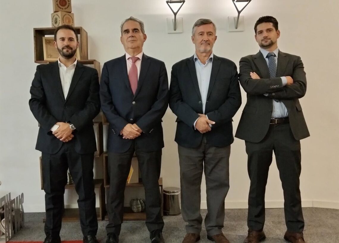 Ignacio Gamboa, Javier Sigüenza, J.I. Beltrán y Armando NevadoALIANZAS