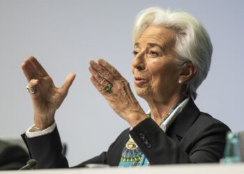 Archivo - FILED - 12 December 2019, Frankfurt/Main: President of the European Central Bank (ECB) Christine Lagarde speaks during her first press conference after the Governing Council meeting. While the threat of a trade war between America and China appeFrank Rumpenhorst/dpa - Archivo