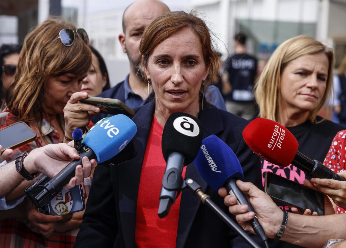 La ministra de Sanidad, Mónica García.Rober Solsona - Europa Press