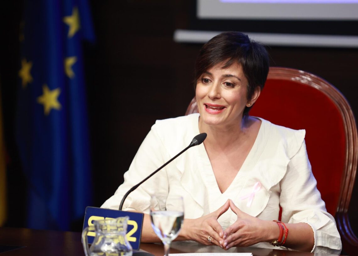 La ministra de Vivienda y Agenda Urbana, Isabel Rodríguez, participa en el encuentro 'Soluciones al problema de la vivienda' organizado por la cadena Ser. Rocío Ruz - Europa Press