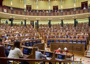 Archivo - Hemiciclo durante el pleno extraordinario en el Congreso de los diputados, a 8 de julio de 2025, en Madrid (España). Jesús Hellín - Europa Press - Archivo