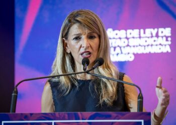 La vicepresidenta segunda y ministra de Trabajo y Economía Social, Yolanda Díaz, interviene durante unas jornadas en la sede de UGT, a 22 de octubre de 2025, en Madrid (España). UGT ha organizado las jornadas confederales de acción sindical sobre 'NegociaA. Pérez Meca - Europa Press