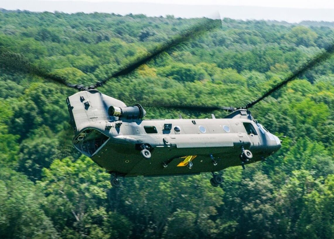 Archivo - Un helicópter CH-47F Block II Chinook de BoeingBOEING/STUDIO 51 - Archivo