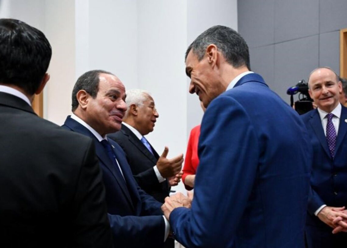 El Presidente Del Gobierno, Pedro Sánchez, Ha Participado Este Miércoles En Una Cena Informal De Líderes Con El Presidente Egipcio, Abdelfatah Al-Sisi, En El Marco De La Primera Cumbre Unión Europea-Egipto.MONCLOA